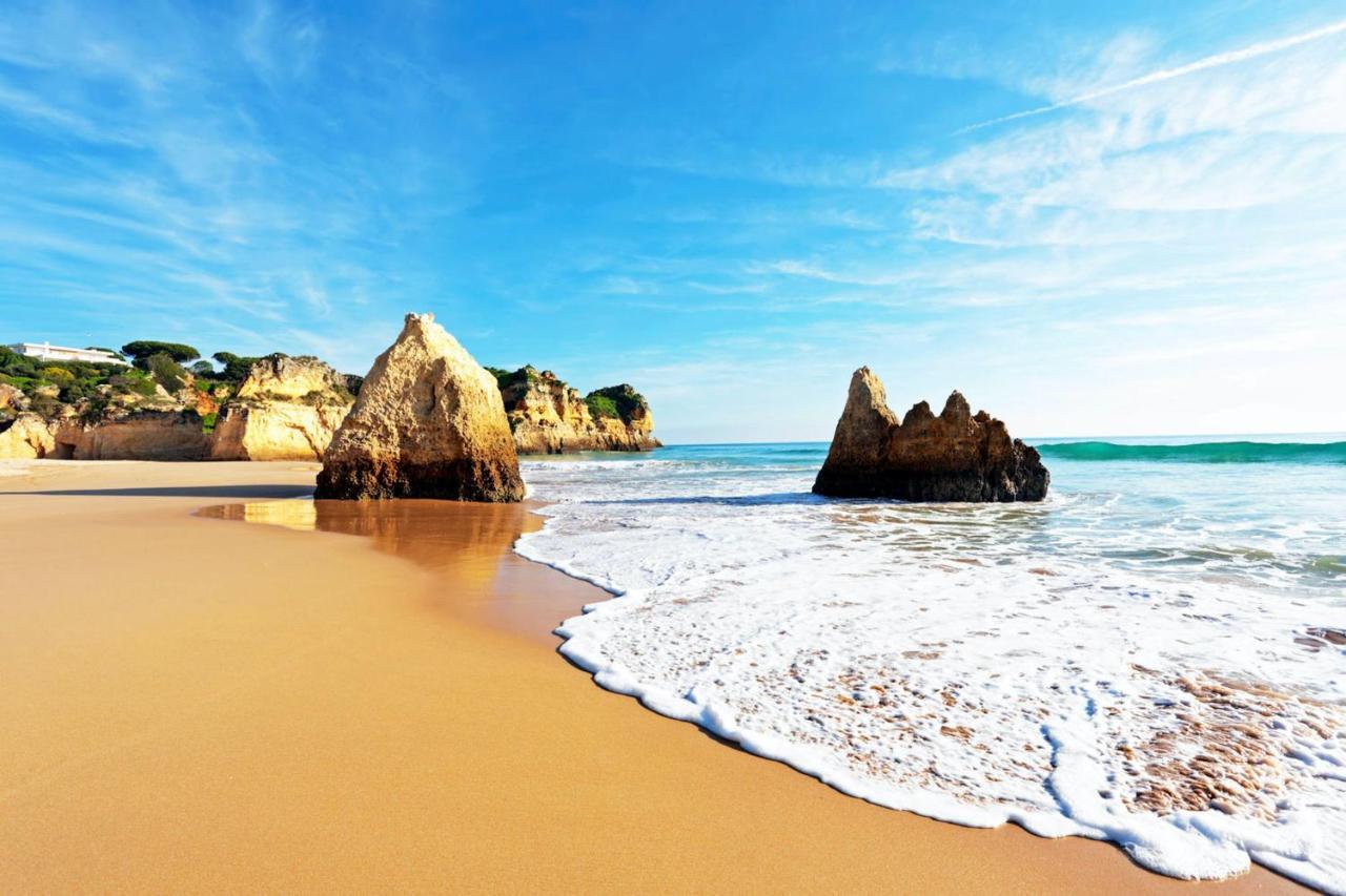 Homem De Ferro Alvor Bagian luar foto