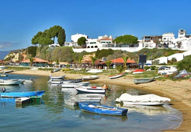 Homem De Ferro Alvor Bagian luar foto